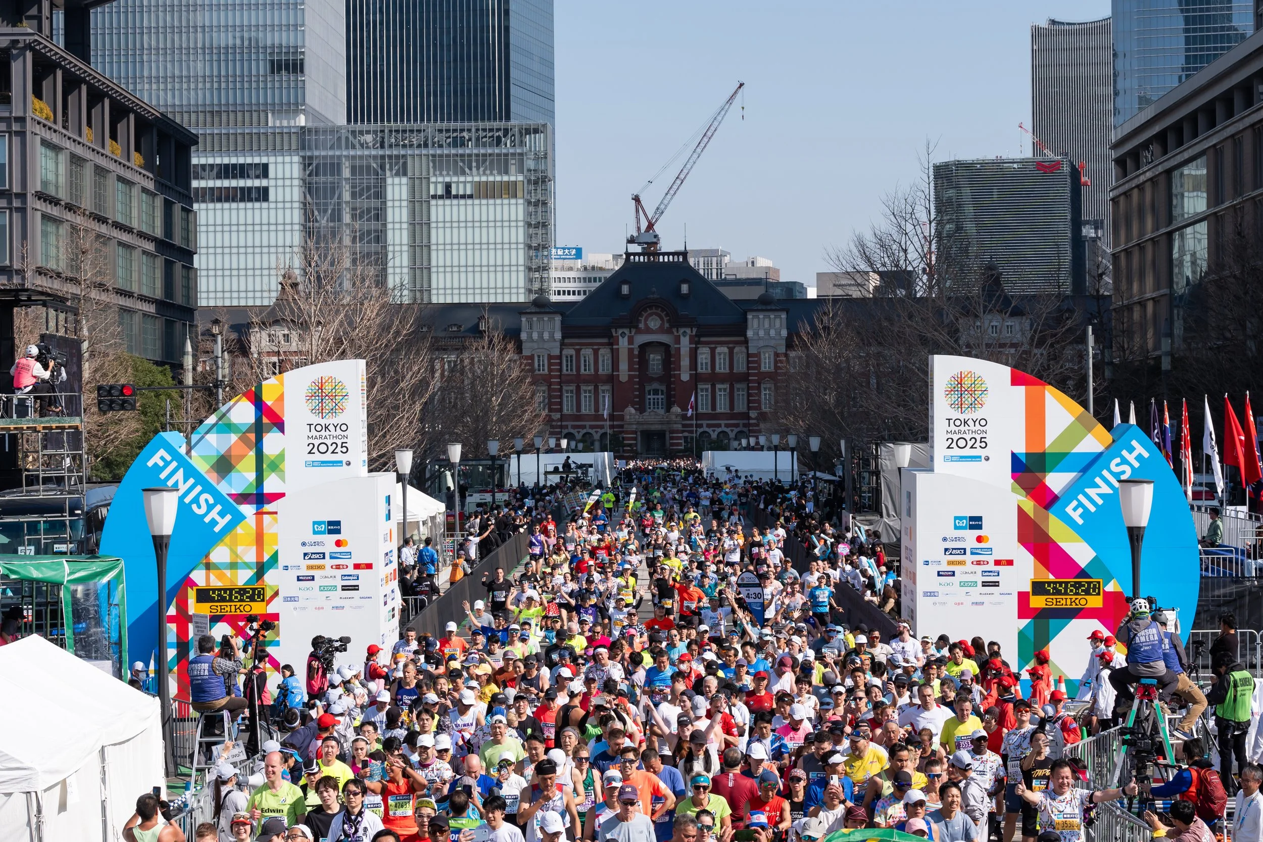 Tokyo Marathon 2025 finish line at Tokyo Station, point-to-point course from Shinjuku